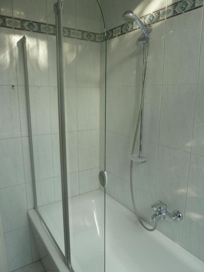 Schoene Ferienwohnung In Seebad Bansin 200M Vom Strand Heringsdorf  Bagian luar foto